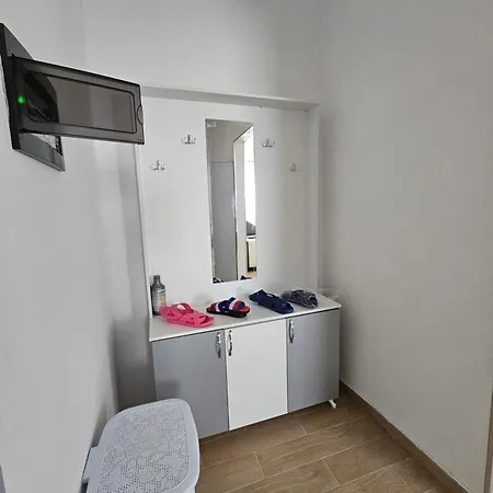 Anisa's Villa *